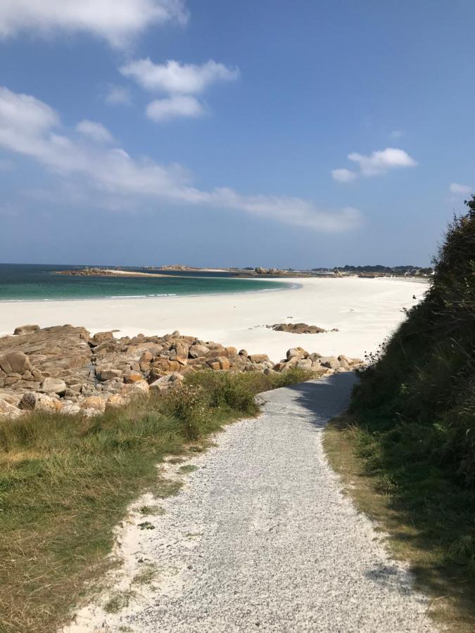 Maison 6 Pers Belle Vue Mer Piscine, Plage A 40 M Trévou-Tréguignec Exterior foto