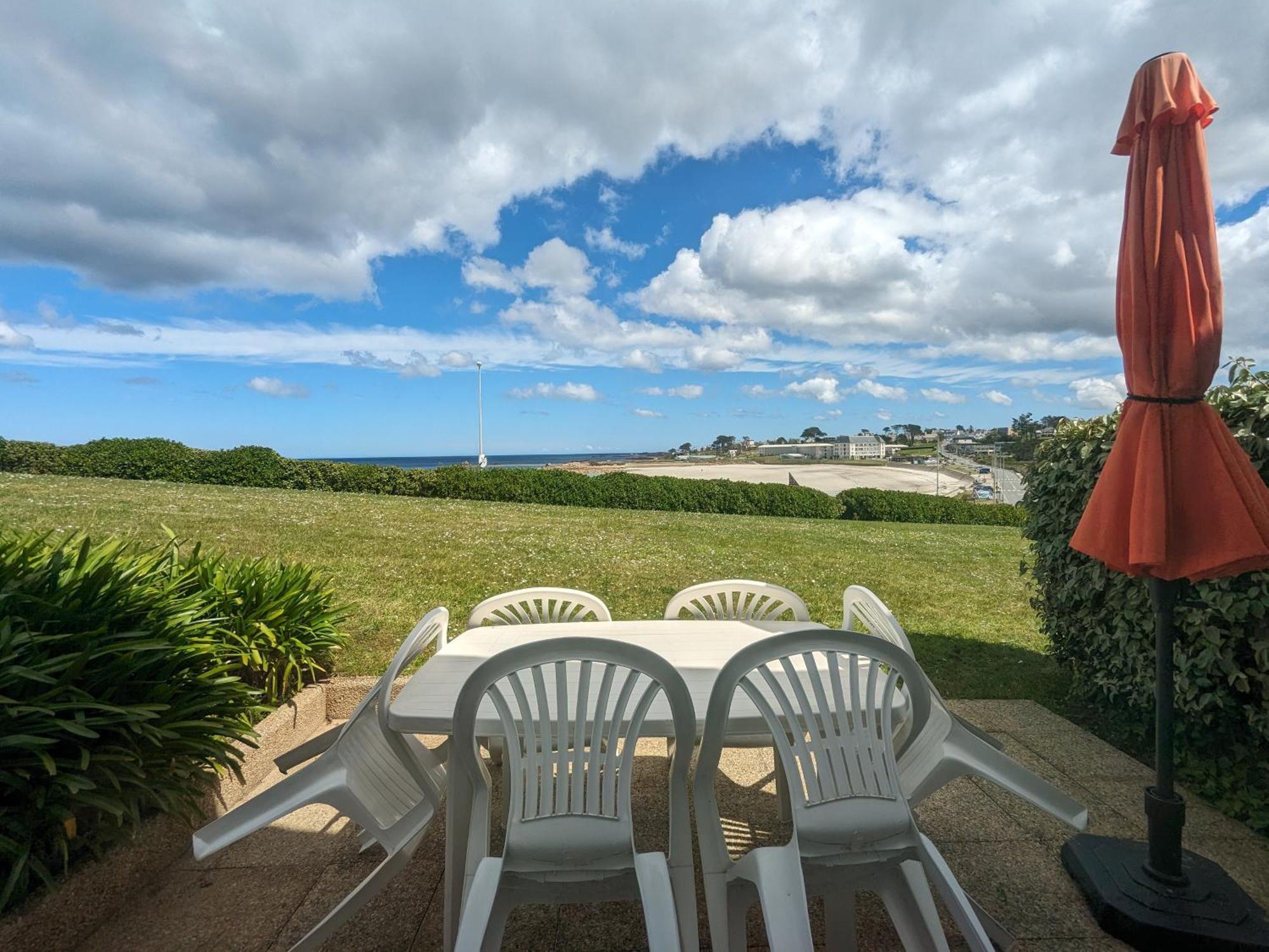 Maison 6 Pers Belle Vue Mer Piscine, Plage A 40 M Trévou-Tréguignec Exterior foto